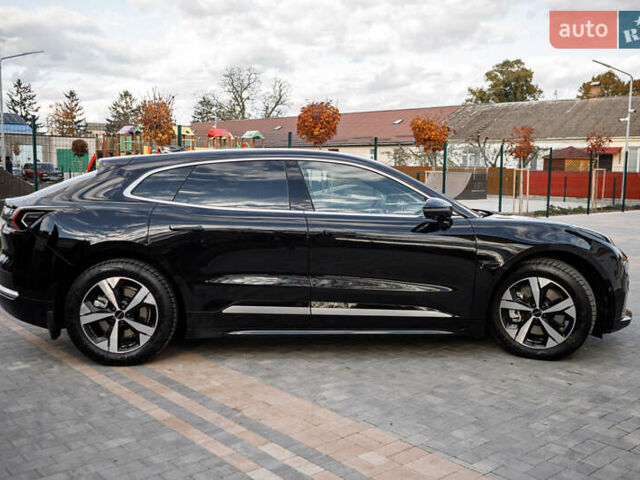 Zeekr 001 2023 у Бару на Automoto.ua Чорний Zeekr 001, об'ємом двигуна 0 л та пробігом 43 тис. км за 33900 $, фото 7 на Automoto.ua