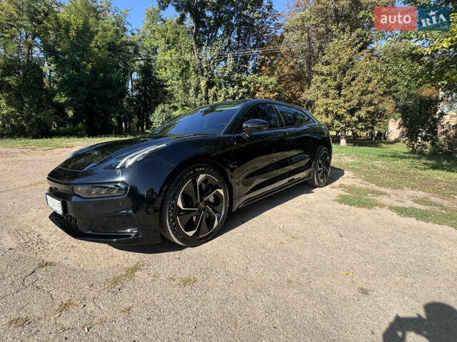 Черный Zeekr 001, объемом двигателя 0 л и пробегом 9 тыс. км за 41500 $, фото 1 на Automoto.ua