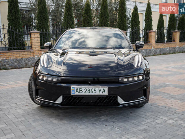Zeekr 001 2023 у Бару на Automoto.ua Чорний Zeekr 001, об'ємом двигуна 0 л та пробігом 43 тис. км за 33900 $, фото 1 на Automoto.ua