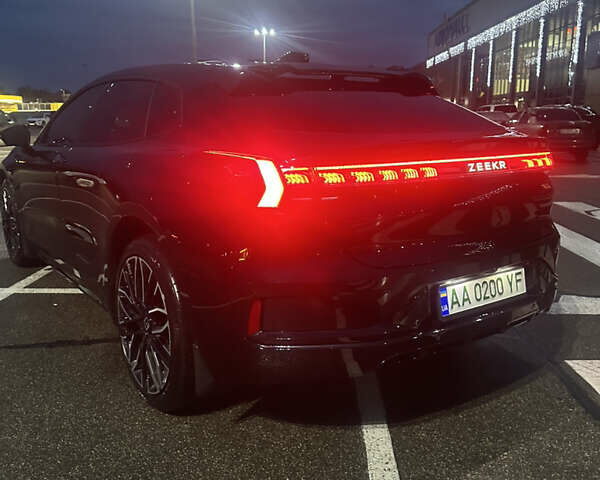 Чорний Zeekr 001, об'ємом двигуна 0 л та пробігом 37 тис. км за 42800 $, фото 4 на Automoto.ua