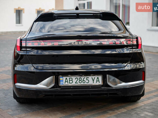 Zeekr 001 2023 у Бару на Automoto.ua Чорний Zeekr 001, об'ємом двигуна 0 л та пробігом 43 тис. км за 33900 $, фото 5 на Automoto.ua