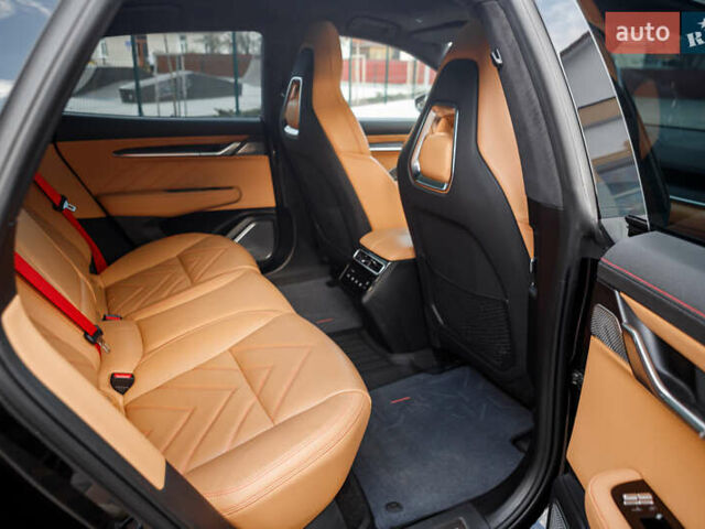 Zeekr 001 2023 у Бару на Automoto.ua Чорний Zeekr 001, об'ємом двигуна 0 л та пробігом 43 тис. км за 33900 $, фото 16 на Automoto.ua