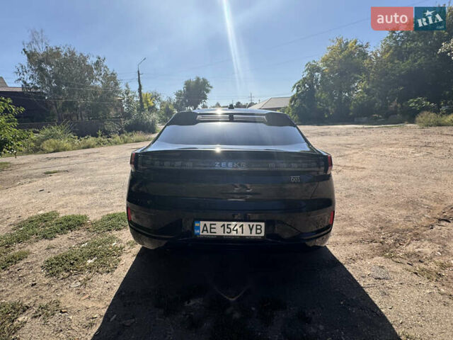 Черный Zeekr 001, объемом двигателя 0 л и пробегом 9 тыс. км за 41500 $, фото 7 на Automoto.ua