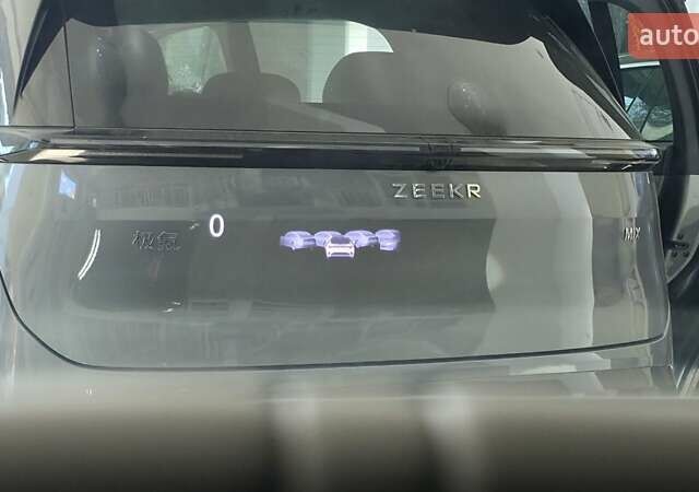 Чорний Zeekr 001, об'ємом двигуна 0 л та пробігом 9 тис. км за 36900 $, фото 26 на Automoto.ua