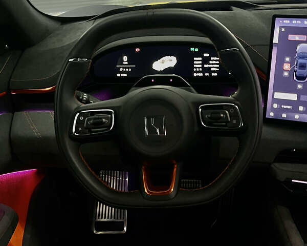 Черный Zeekr 001, объемом двигателя 0 л и пробегом 9 тыс. км за 44900 $, фото 8 на Automoto.ua