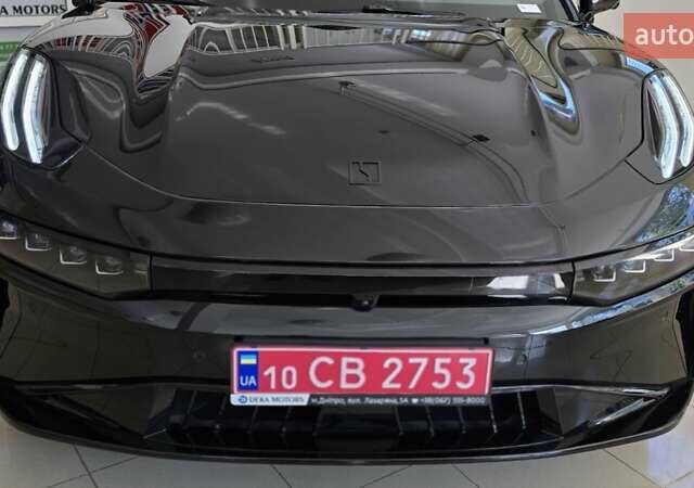 Чорний Zeekr 001, об'ємом двигуна 0 л та пробігом 9 тис. км за 36900 $, фото 4 на Automoto.ua