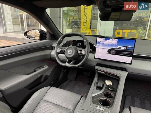 Черный Zeekr 001, объемом двигателя 0 л и пробегом 39 тыс. км за 45000 $, фото 20 на Automoto.ua