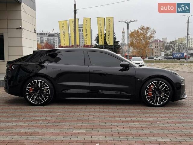 Черный Zeekr 001, объемом двигателя 0 л и пробегом 39 тыс. км за 45000 $, фото 6 на Automoto.ua