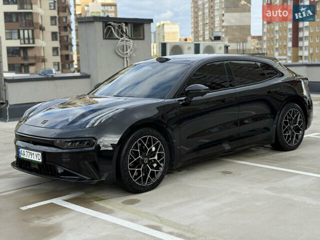 Zeekr 001 2024 у Києві на Automoto.ua Чорний Zeekr 001, об'ємом двигуна 0 л та пробігом 11 тис. км за 39999 $, фото 6 на Automoto.ua