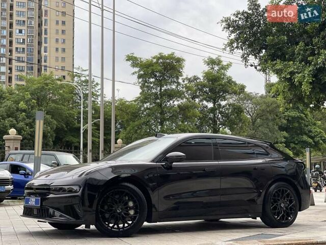 Чорний Zeekr 001, об'ємом двигуна 0 л та пробігом 18 тис. км за 36500 $, фото 1 на Automoto.ua