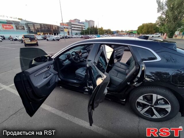 Черный Zeekr 001, объемом двигателя 0 л и пробегом 4 тыс. км за 42500 $, фото 7 на Automoto.ua