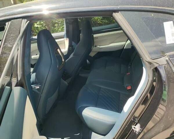 Чорний Zeekr 001, об'ємом двигуна 0 л та пробігом 38 тис. км за 36900 $, фото 10 на Automoto.ua