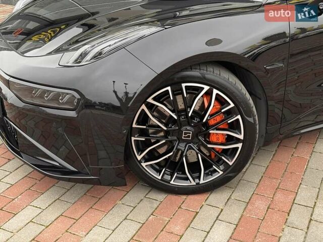 Черный Zeekr 001, объемом двигателя 0 л и пробегом 39 тыс. км за 45000 $, фото 1 на Automoto.ua