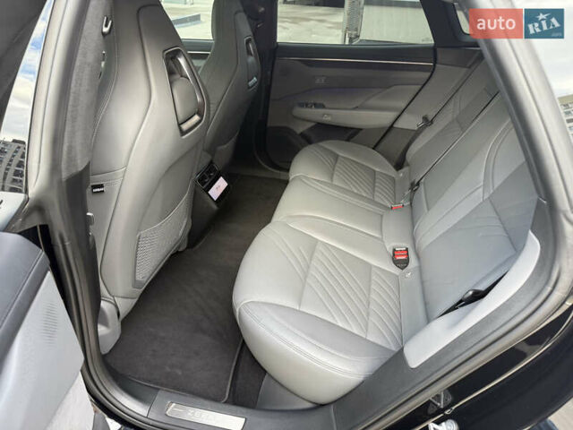 Zeekr 001 2024 у Києві на Automoto.ua Чорний Zeekr 001, об'ємом двигуна 0 л та пробігом 11 тис. км за 39999 $, фото 41 на Automoto.ua