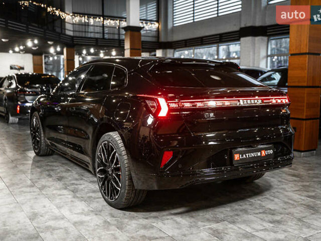 Черный Zeekr 001, объемом двигателя 0 л и пробегом 1 тыс. км за 51500 $, фото 23 на Automoto.ua