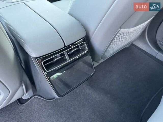 Чорний Zeekr 001, об'ємом двигуна 0 л та пробігом 14 тис. км за 47700 $, фото 10 на Automoto.ua