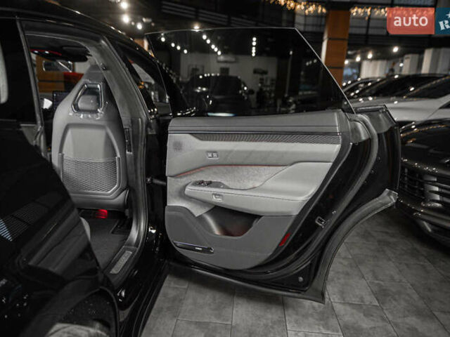Черный Zeekr 001, объемом двигателя 0 л и пробегом 1 тыс. км за 51500 $, фото 65 на Automoto.ua
