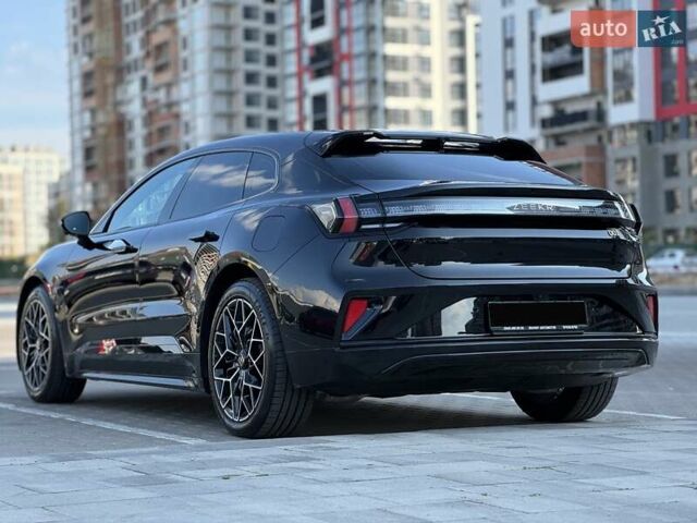 Чорний Zeekr 001, об'ємом двигуна 0 л та пробігом 14 тис. км за 47700 $, фото 5 на Automoto.ua