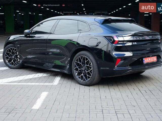 Черный Zeekr 001, объемом двигателя 0 л и пробегом 48 тыс. км за 39000 $, фото 8 на Automoto.ua