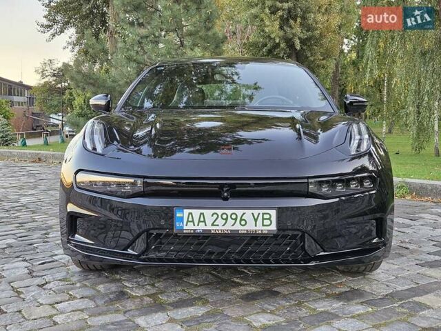 Чорний Zeekr 001, об'ємом двигуна 0 л та пробігом 13 тис. км за 37777 $, фото 4 на Automoto.ua