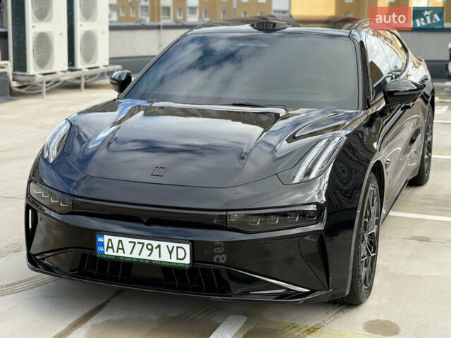 Zeekr 001 2024 у Києві на Automoto.ua Чорний Zeekr 001, об'ємом двигуна 0 л та пробігом 11 тис. км за 39999 $, фото 2 на Automoto.ua