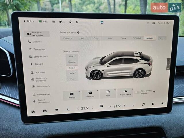 Чорний Zeekr 001, об'ємом двигуна 0 л та пробігом 13 тис. км за 37777 $, фото 25 на Automoto.ua