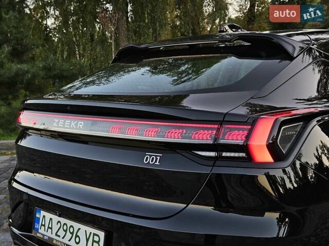 Чорний Zeekr 001, об'ємом двигуна 0 л та пробігом 13 тис. км за 37777 $, фото 9 на Automoto.ua