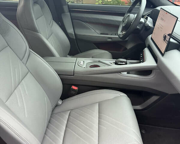 Черный Zeekr 001, объемом двигателя 0 л и пробегом 22 тыс. км за 37000 $, фото 17 на Automoto.ua