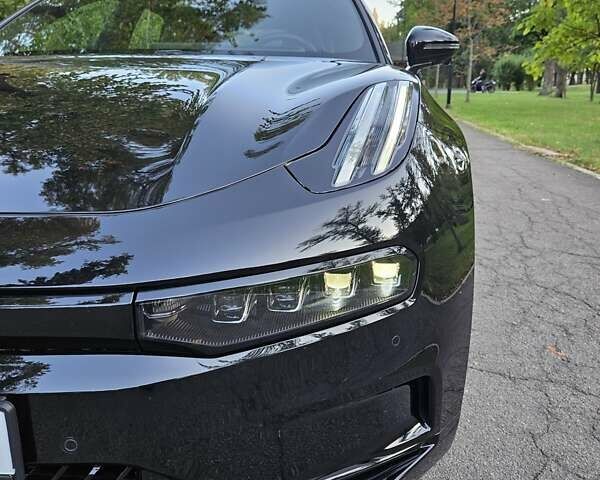 Чорний Zeekr 001, об'ємом двигуна 0 л та пробігом 13 тис. км за 37777 $, фото 45 на Automoto.ua