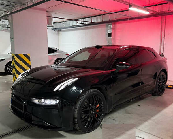 Черный Zeekr 001, объемом двигателя 0 л и пробегом 29 тыс. км за 42000 $, фото 1 на Automoto.ua