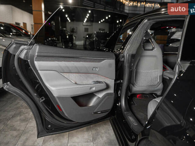 Черный Zeekr 001, объемом двигателя 0 л и пробегом 1 тыс. км за 51500 $, фото 60 на Automoto.ua