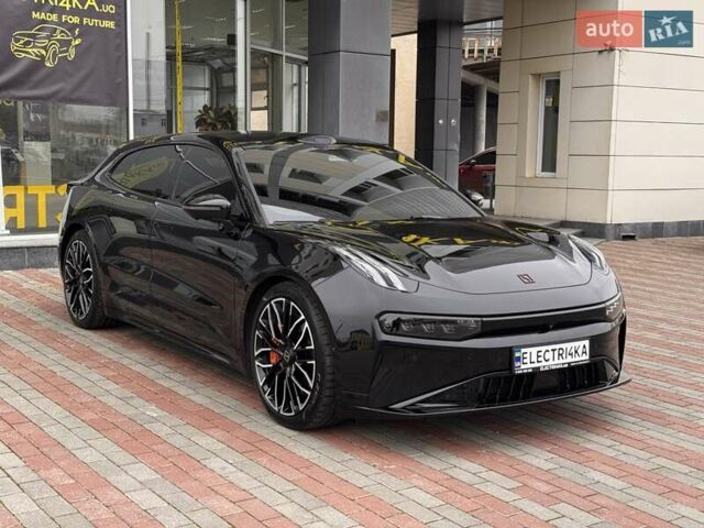 Черный Zeekr 001, объемом двигателя 0 л и пробегом 39 тыс. км за 45000 $, фото 3 на Automoto.ua