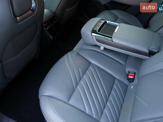 Черный Zeekr 001, объемом двигателя 0 л и пробегом 48 тыс. км за 39000 $, фото 22 на Automoto.ua