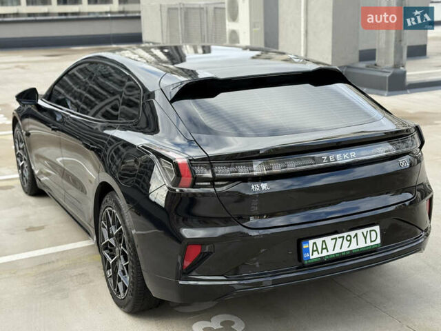 Черный Zeekr 001, объемом двигателя 0 л и пробегом 11 тыс. км за 37999 $, фото 12 на Automoto.ua