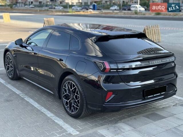 Чорний Zeekr 001, об'ємом двигуна 0 л та пробігом 14 тис. км за 47700 $, фото 6 на Automoto.ua