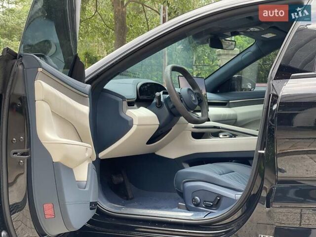 Черный Zeekr 001, объемом двигателя 0 л и пробегом 28 тыс. км за 37900 $, фото 5 на Automoto.ua