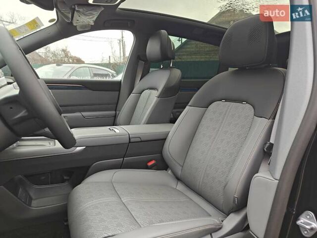 Черный Zeekr 001, объемом двигателя 0 л и пробегом 1 тыс. км за 50500 $, фото 16 на Automoto.ua