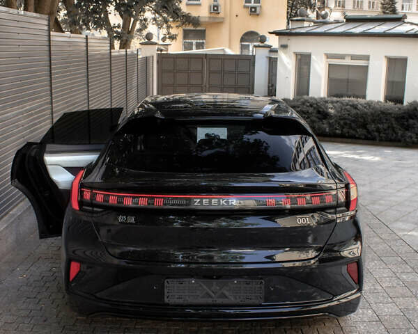 Черный Zeekr 001, объемом двигателя 0 л и пробегом 1 тыс. км за 51999 $, фото 5 на Automoto.ua