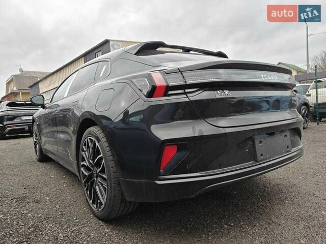 Черный Zeekr 001, объемом двигателя 0 л и пробегом 1 тыс. км за 50500 $, фото 4 на Automoto.ua