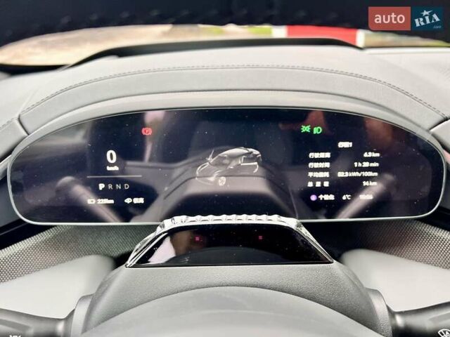 Черный Zeekr 001, объемом двигателя 0 л и пробегом 1 тыс. км за 49500 $, фото 36 на Automoto.ua