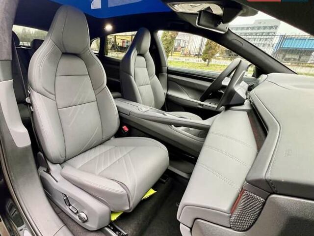 Черный Zeekr 001, объемом двигателя 0 л и пробегом 1 тыс. км за 49500 $, фото 46 на Automoto.ua