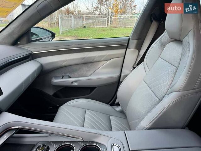 Черный Zeekr 001, объемом двигателя 0 л и пробегом 1 тыс. км за 48700 $, фото 14 на Automoto.ua