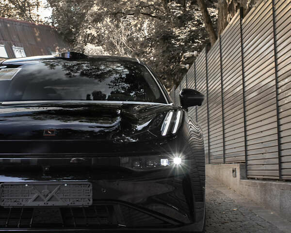 Черный Zeekr 001, объемом двигателя 0 л и пробегом 1 тыс. км за 51999 $, фото 12 на Automoto.ua