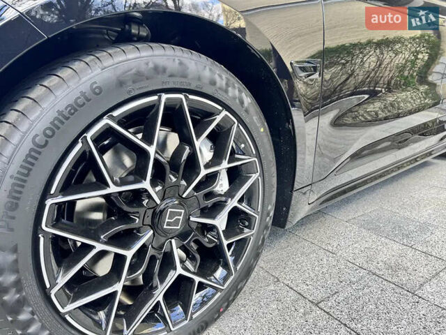 Черный Zeekr 001, объемом двигателя 0 л и пробегом 1 тыс. км за 51950 $, фото 2 на Automoto.ua