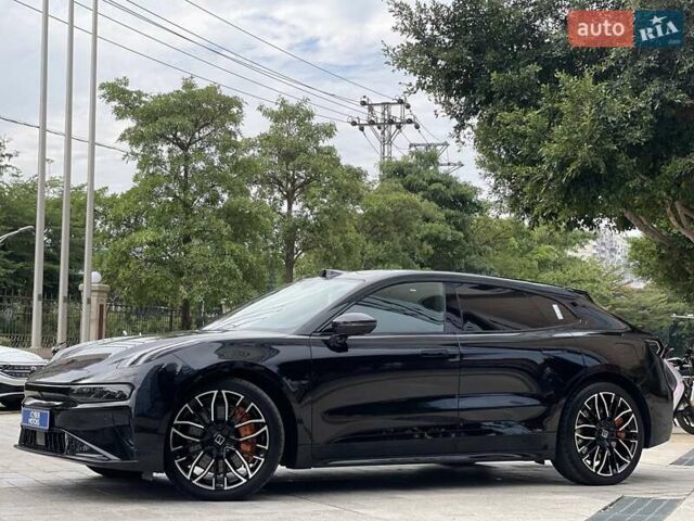Черный Zeekr 001, объемом двигателя 0 л и пробегом 3 тыс. км за 46900 $, фото 1 на Automoto.ua