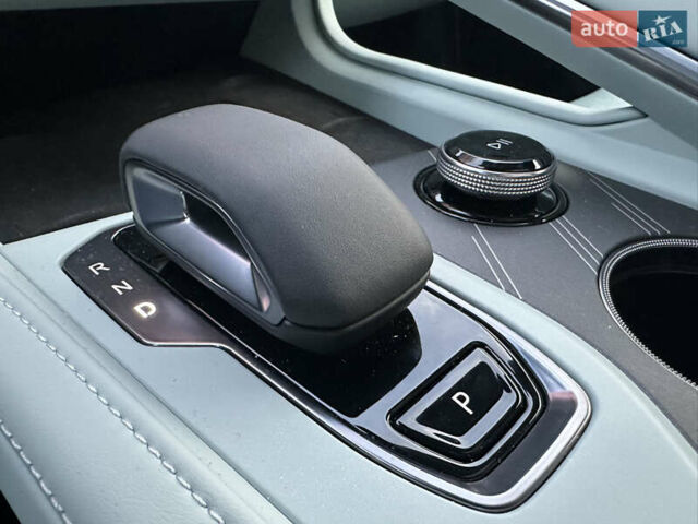 Черный Zeekr 001, объемом двигателя 0 л и пробегом 7 тыс. км за 53000 $, фото 63 на Automoto.ua