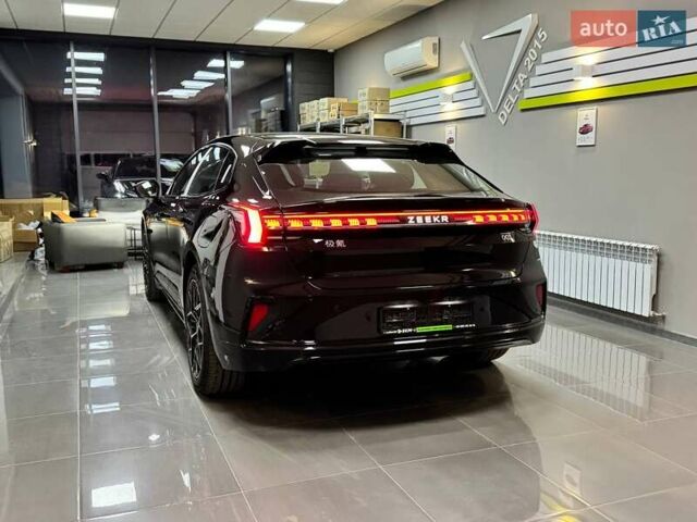Черный Zeekr 001, объемом двигателя 0 л и пробегом 1 тыс. км за 45299 $, фото 4 на Automoto.ua