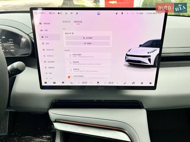 Черный Zeekr 001, объемом двигателя 0 л и пробегом 1 тыс. км за 49500 $, фото 28 на Automoto.ua