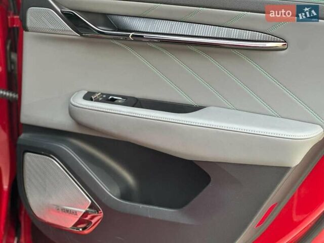 Червоний Zeekr 001, об'ємом двигуна 0 л та пробігом 61 тис. км за 38980 $, фото 17 на Automoto.ua