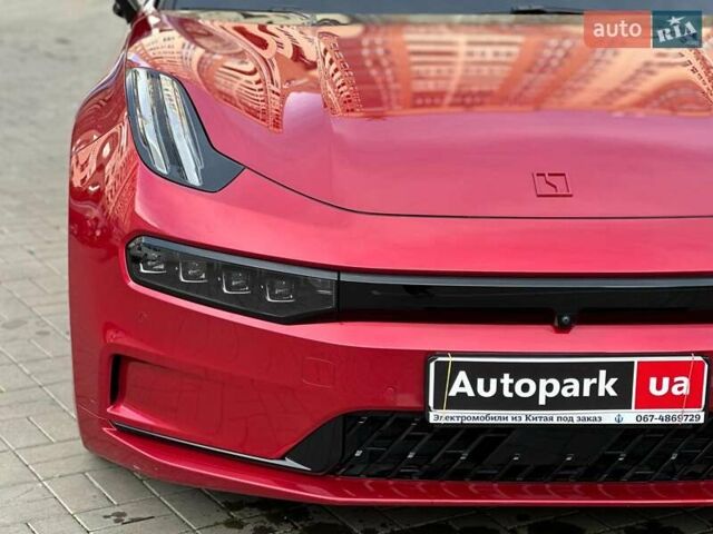 Червоний Zeekr 001, об'ємом двигуна 0 л та пробігом 61 тис. км за 38980 $, фото 3 на Automoto.ua